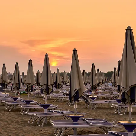 Apartman Relaxing With A Playground And Pool Bibione